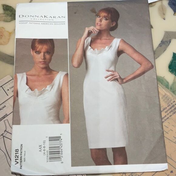 Vogue pattern, 1218, Donna Karan Collection. - Picture 2 of 5